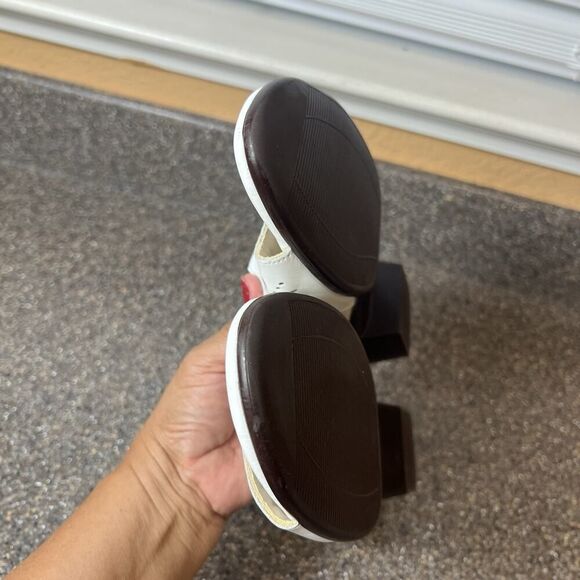 SAS Tripad Comfort Womens 10M White Leather Sandals Low Heel Open Toe Sling Back - Picture 7 of 11